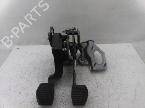 Used Pedal PEUGEOT 208 I (CA_, CC_) 1.2 THP 110 (110 hp) 19837467