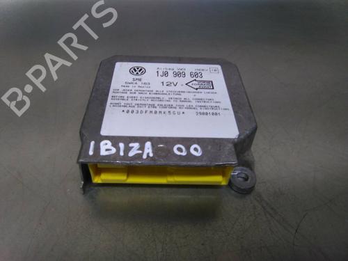 Airbag module SEAT IBIZA II (6K1) 1.4 i (60 hp) 19847624