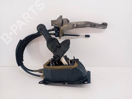 Used Gear lever VW POLO III (6N1) 45 1.0 (45 hp) 33047150