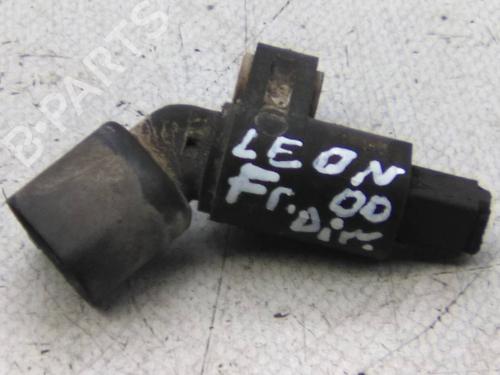 Autre SEAT LEON (1M1) 1.4 16V (75 hp) 19866814