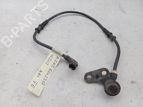 Used Electronic module MERCEDES-BENZ C-CLASS (W202) C 220 (202.022) (150 hp) 31256435