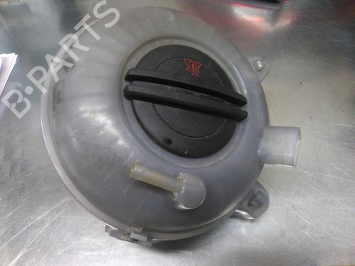 Used Expansion tank VW GOLF VII (5G1, BQ1, BE1, BE2) 1.6 TDI (105 hp) 19849370