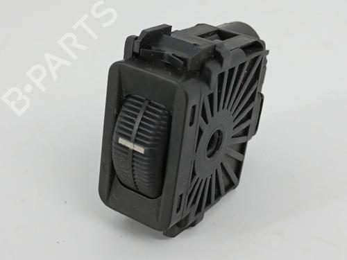 Used Switch MERCEDES-BENZ 124 Saloon (W124) 300 D (124.130) (109 hp) 32390788