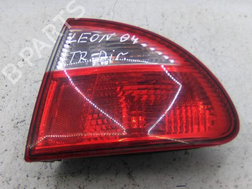 Piloto trasero derecho SEAT LEON (1M1) 1.9 TDI | BP21130962C35 