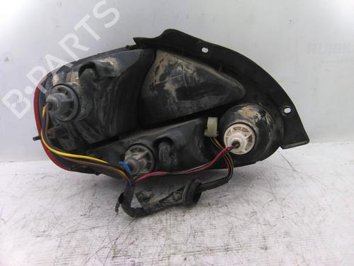 Right taillight HYUNDAI ACCENT II (LC) 1.5 | BP22952246C35