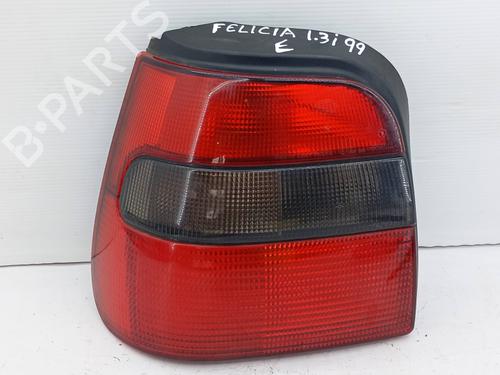 Used Left taillight SKODA FELICIA I (6U1) 1.3 (68 hp) 19847185