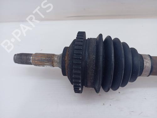 Antriebswelle links vorne PEUGEOT 206 Hatchback (2A/C) 1.4 HDi eco 70 | BP29751371M38 