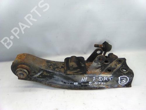 Used Right front suspension arm HYUNDAI H-1 Van (A1) 2.5 TD (80 hp) 19866620