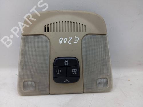 Used Interior roof light MERCEDES-BENZ CLK (C208) CLK 230 Kompressor (208.347) (193 hp) 25344372