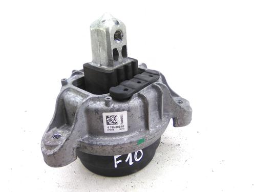 Used Engine mount BMW 5 (F10) 520 d (200 hp) 30299598