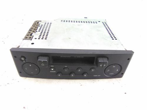 Used Radio RENAULT CLIO II (BB_, CB_) 1.5 dCi (B/CB07) (65 hp) 19817180