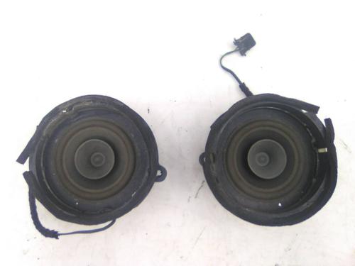 Used Speaker MERCEDES-BENZ E-CLASS (W210) E 220 D (210.004) (95 hp) 22957810
