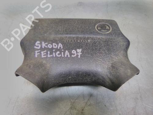 Used Driver airbag SKODA FELICIA I (6U1) 1.3 (58 hp) 19845937