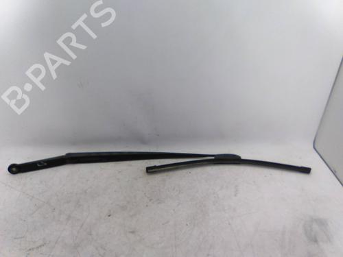 Used Front windshield wiper arm BMW 3 (E46) 320 d (136 hp) 19835510
