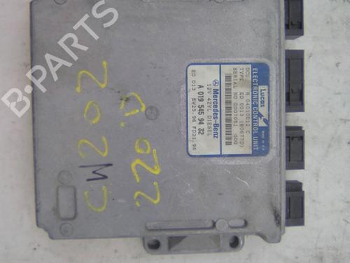 Used Engine control unit (ECU) MERCEDES-BENZ C-CLASS (W202) C 220 D (202.121) (95 hp) 19843433