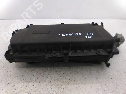 Obudowa filtra powietrza SEAT LEON (1M1) 1.4 16V 036129620C