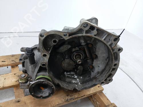 Gearkasse SEAT CORDOBA (6K1, 6K2) 1.4 i 16V (101 hp) 31138765