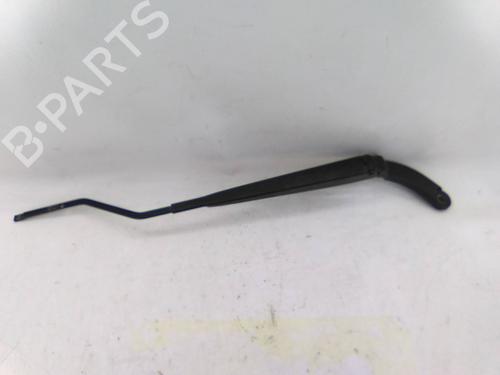 Used Front windshield wiper arm RENAULT CLIO IV (BH_) 1.5 dCi 75 (75 hp) 20371018