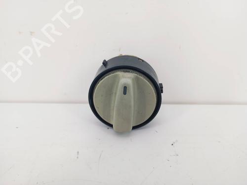 Used Switch Switch SEAT CORDOBA (6L2) 1.4 TDI (70 hp) 33277263 33277263