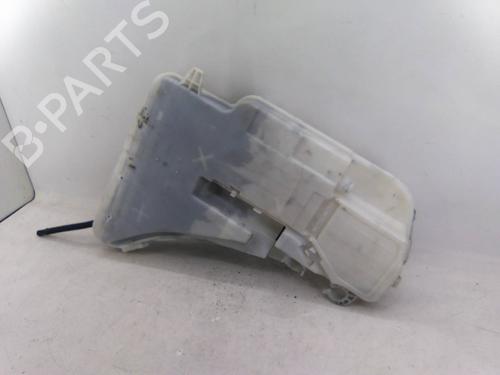 Used Windscreen washer tank BMW 5 (F10) 520 d (200 hp) 30264777