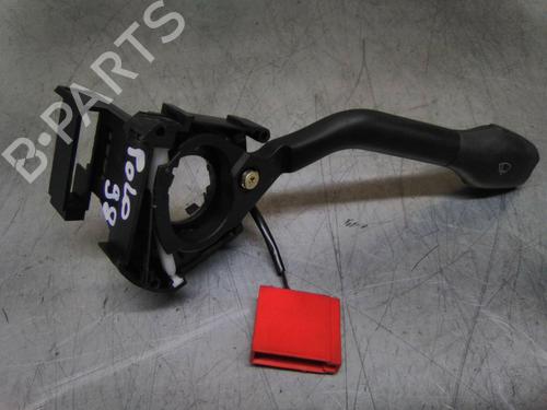 Used Steering column stalk VW POLO III (6N1) 45 1.0 (45 hp) 19850239