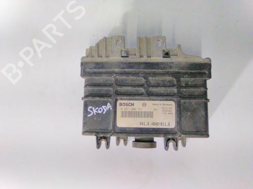 Used Engine control unit (ECU) SKODA FAVORIT (781) 1.3 135L (781) (58 hp) 19867616