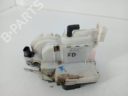 Used Front right lock VW VENTO (1H2) 1.4 (60 hp) 32863626