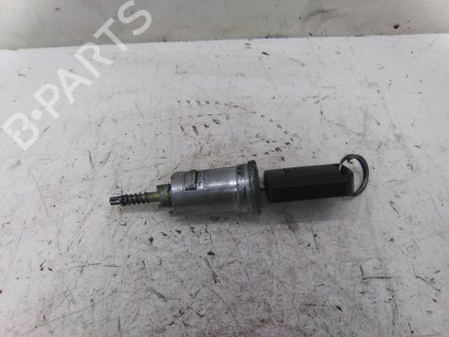 Used Ignition barrel OPEL CORSA C (X01) 1.0 (F08, F68) (58 hp) 19866463
