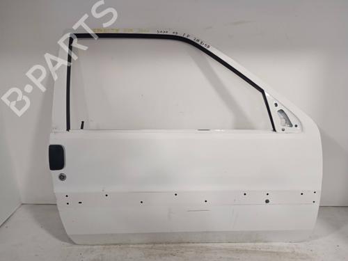 Used Right front door CITROËN SAXO (S0, S1) 1.5 D (54 hp) 19812738