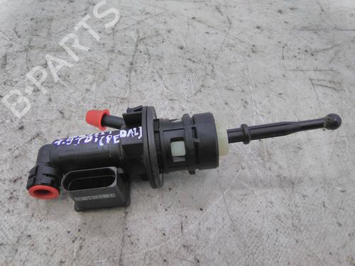 Used Clutch pedal VW PASSAT B6 (3C2) 1.9 TDI (105 hp) 19814004