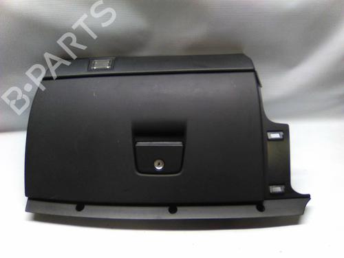 Used Glove box VOLVO S40 II (544) 2.0 D (136 hp) 19866091