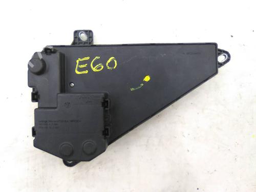 Fuse box BMW 5 (E60) 520 d | BP19844133E1