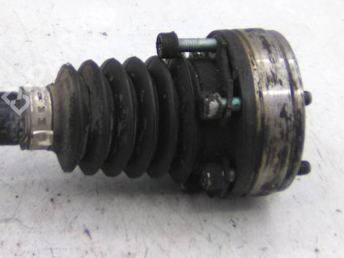 Left front driveshaft VW POLO III CLASSIC (6V2) 60 1.4 | BP19820079M38 