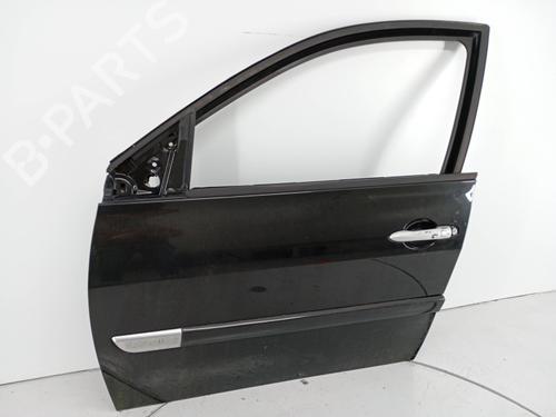 Left front door RENAULT MEGANE II Saloon (LM0/1_) 1.9 dCi (LM0G, LM1G, LM2C) | BP31164939C2
