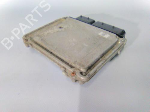 Engine control unit (ECU) VW PASSAT B6 (3C2) 1.9 TDI | BP19867807M57 