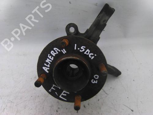 Used Left front steering knuckle NISSAN ALMERA II Hatchback (N16) 1.5 dCi (82 hp) 19841547