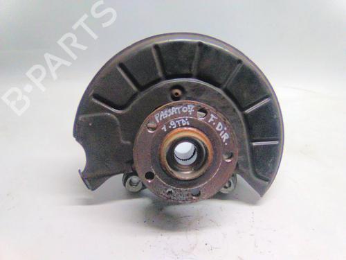 Used Right front steering knuckle VW PASSAT B6 (3C2) 1.9 TDI (105 hp) 19869386