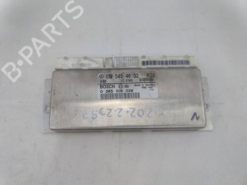 Used ABS pump MERCEDES-BENZ C-CLASS (W202) C 220 D (202.121) (95 hp) 19843627