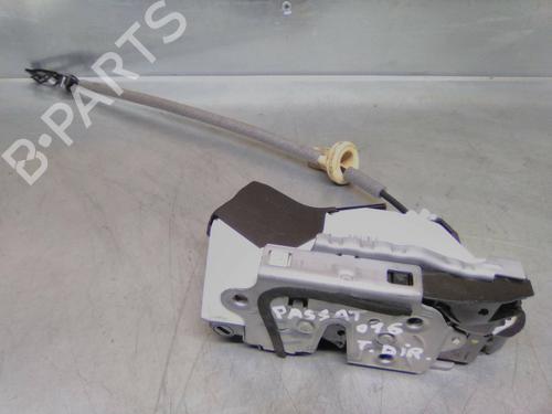 Used Rear right lock VW PASSAT B8 (3G2, CB2) 1.6 TDI (120 hp) 19852130