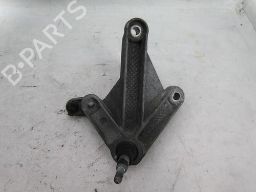 Used Gearbox mount RENAULT GRAND SCÉNIC II (JM0/1_) 1.5 dCi (JM02, JM13) (101 hp) 19817102