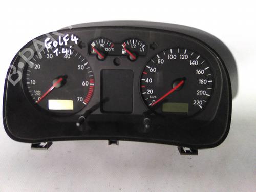 Used Instrument cluster VW GOLF IV (1J1) 1.9 TDI (90 hp) 22935977