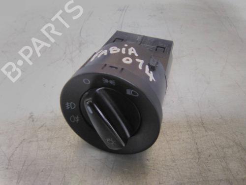 Used Headlight switch SKODA FABIA II Combi (545) 1.2 TDI (75 hp) 19855755