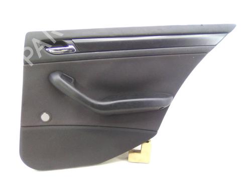Guarnecido trasero izquierdo BMW 3 Touring (E46) 320 d (150 hp) 19829021