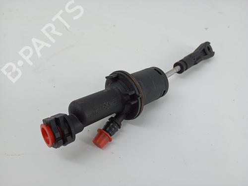 koblingspedal PEUGEOT 407 SW Estate Van (6E_) 1.6 HDi (109 hp) 31054223