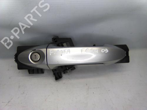 Used Front left exterior door handle FORD FIESTA VI (CB1, CCN) 1.4 TDCi (68 hp) 19865754