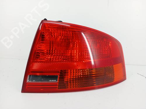 Heckleuchte rechts hinten für AUDI A4 B7 (8EC) 2.5 TDI (163 hp) 31807139