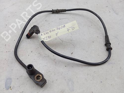 Andre MERCEDES-BENZ E-CLASS (W210) E 220 D (210.004) (95 hp) 28952344