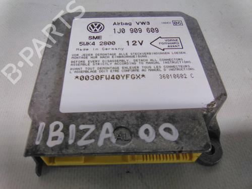 Used ECU airbags SEAT IBIZA II (6K1) 1.0 (45 hp) 19864047