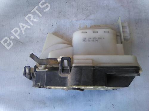 Højre bagtil lås VW GOLF III (1H1) 1.9 D (64 hp) 19832994