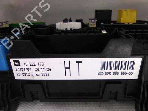 Fuse box OPEL ASTRA H (A04) 1.3 CDTI (L48) | BP19812802E1 